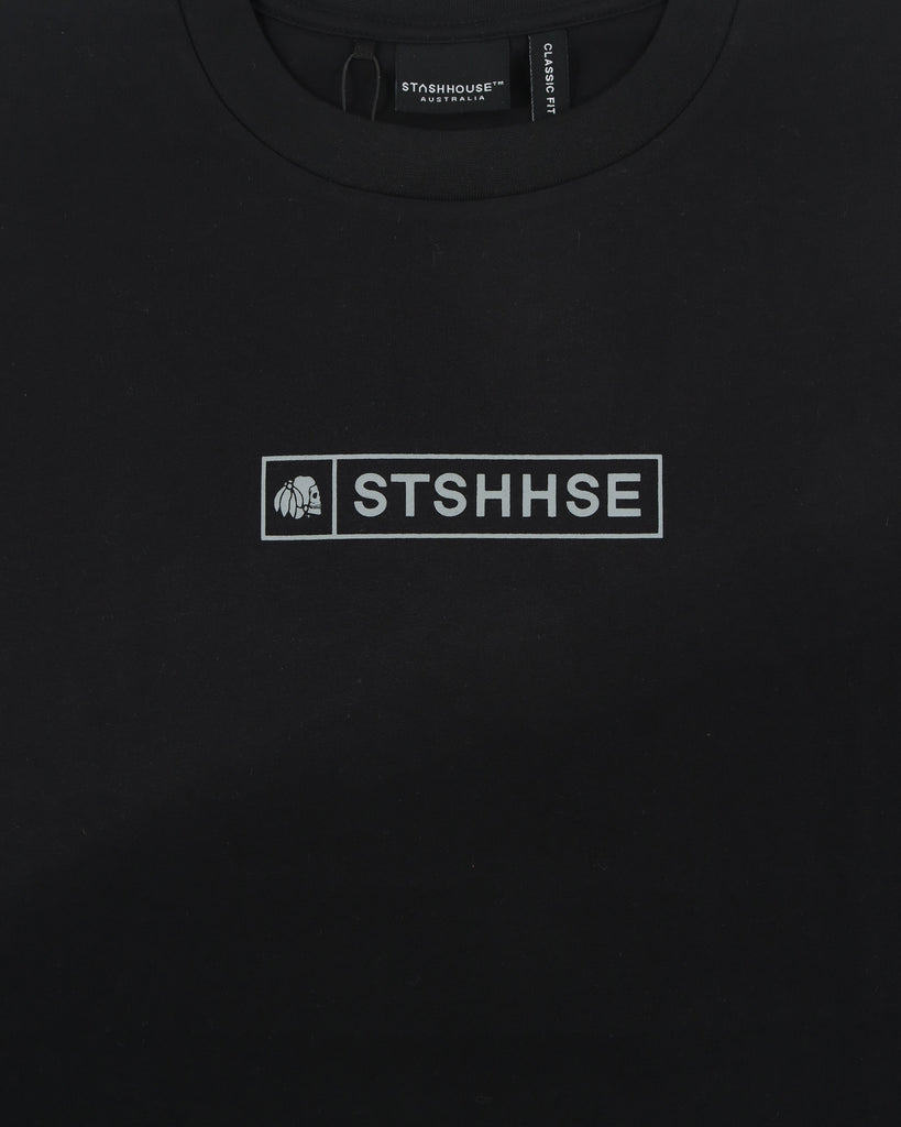 "COURT" BLACK CLASSIC FIT TEE