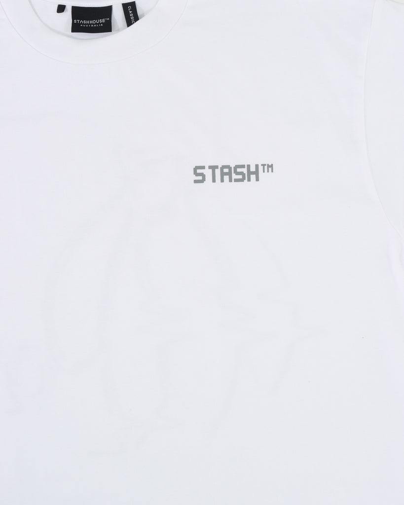 "GLITCH" WHITE CLASSIC FIT TEE