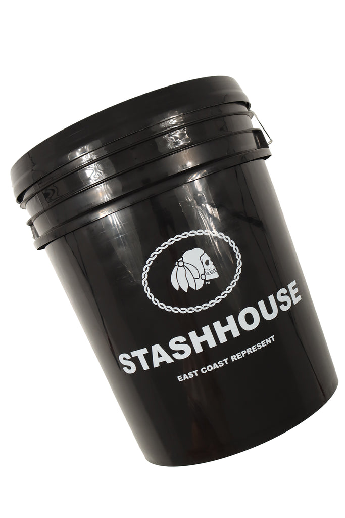 BLACK FRIDAY ACCESSORY BUCKET - COLLECTORS MIX