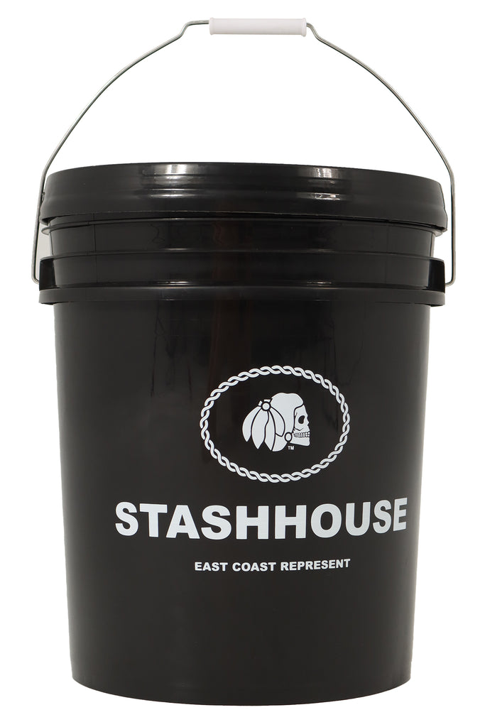 BLACK FRIDAY ACCESSORY BUCKET - COLLECTORS MIX