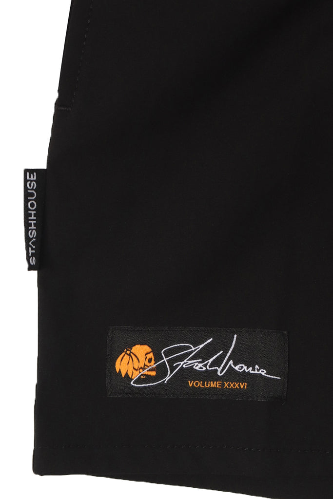 "SIGNATURE" BLACK YOUTH LIFESTYLE SHORTS